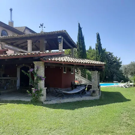 Ferienhaus Casalustro