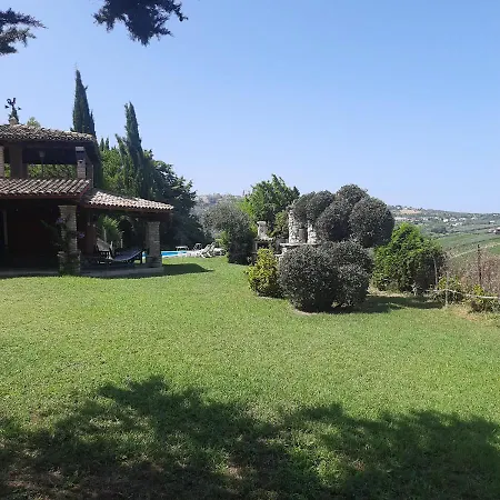 Dom wakacyjny Casalustro *