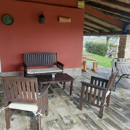 Casalustro Casa de Férias *