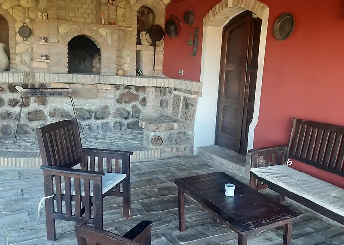 Casalustro Читта Сань Анджело